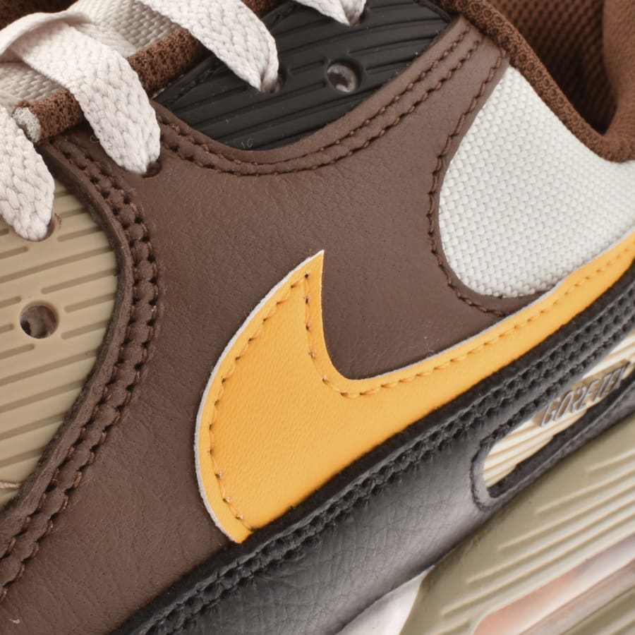 Nike Air Max 90 GTX Trainers Brown